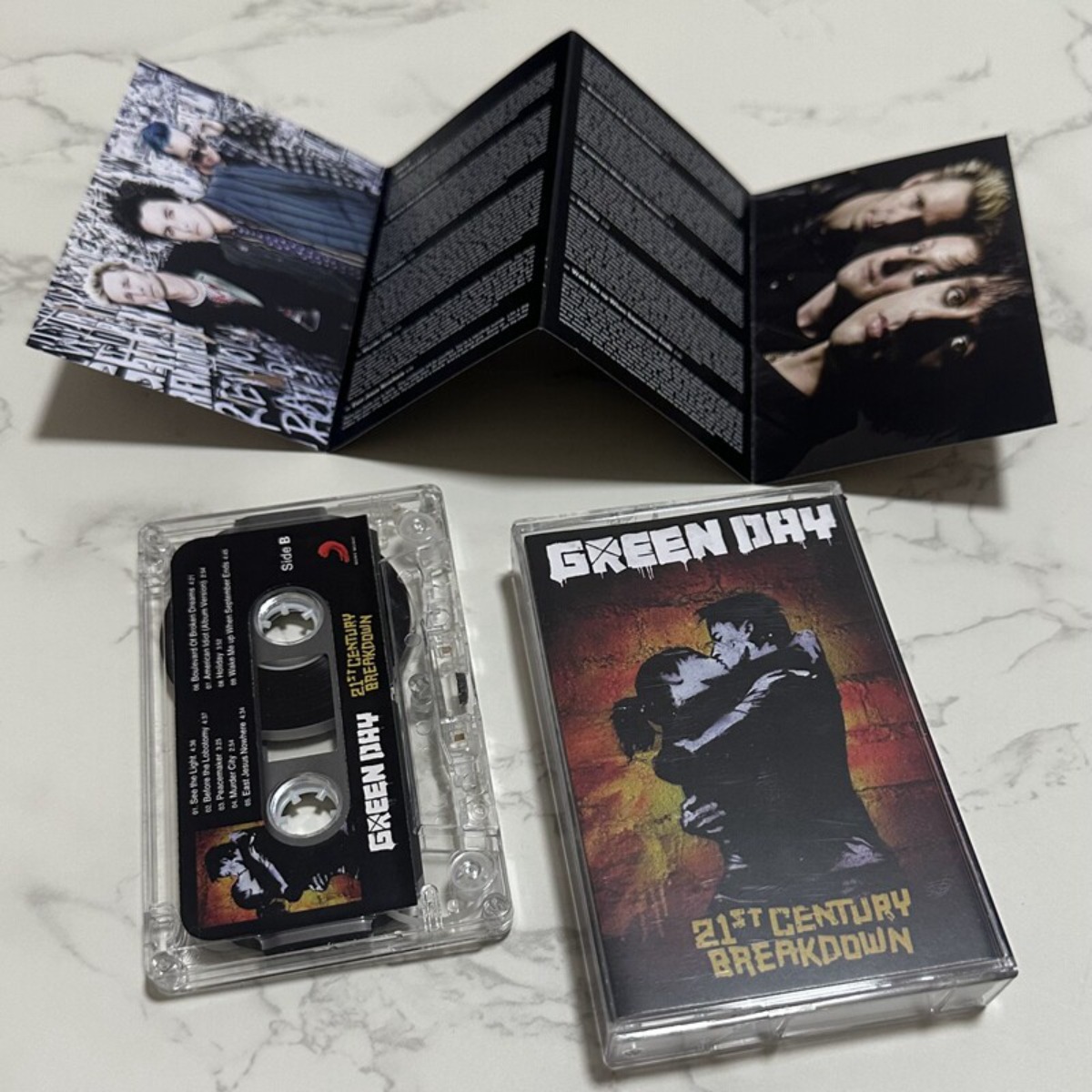 Green Day 21st Century Breakdo – Vintage Collectible & Vintage Dolls Bewertung und Preis