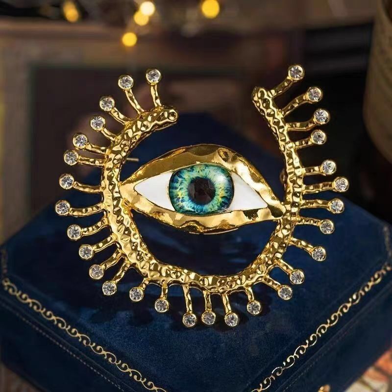 Neue böse Blick Abzeichen Cosp – Collectible Vintage Brooches Bewertung und Preis